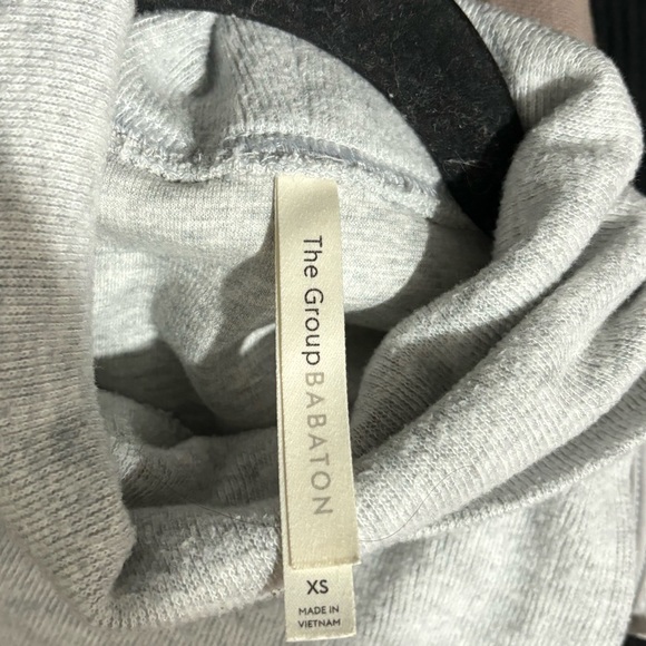 The group babaton turtle neck tank top - Picture 3 of 5